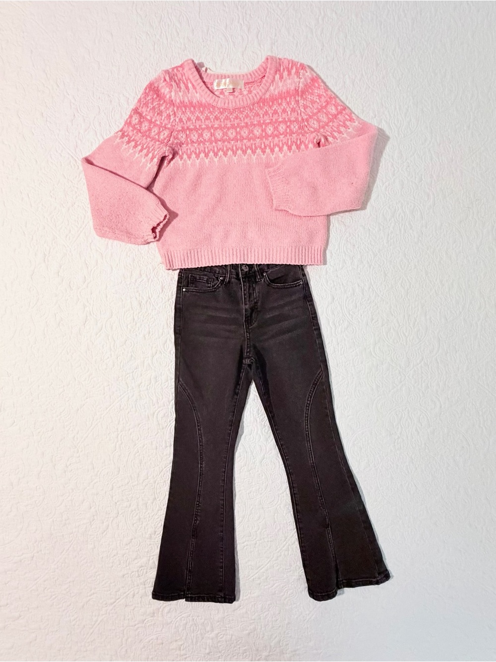 Girls 3-Piece Outfit Bundle | Black YMI Jeans | Pink Sweater | Floral Shirt